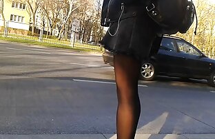 XXX Uma mulher lesbicas xxx mais velha significa diversão parte 86